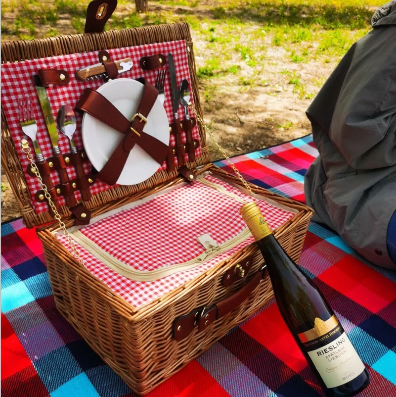 Family Outing Picnic Basket, O - Food Storage Boxes With Lids 评论和价格